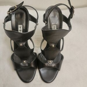 Manolo Blahnik 38.5 Black Leather Themy T-Strap Sandals Heels Silver Studs